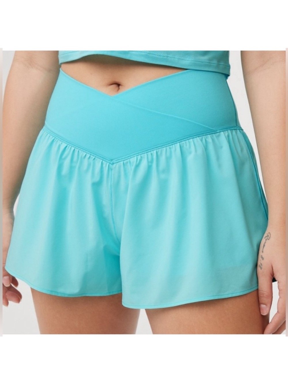 OFFLINE by Aerie Real Me crossover flowy athletic shorts in light blue XS